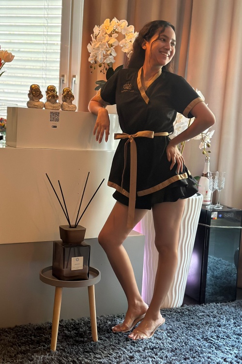 Masseurin Elena Masseurin Elena